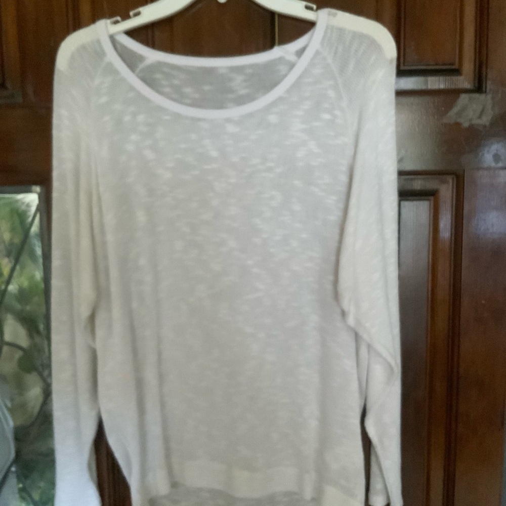Elegant White/Cream Women's Blouse
